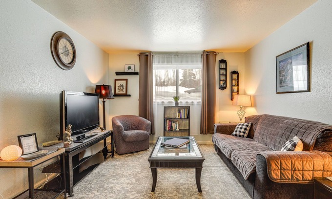 Wasilla Apartment | Cozy Wasilla Apartment ~ 2 Mi to Downtown!