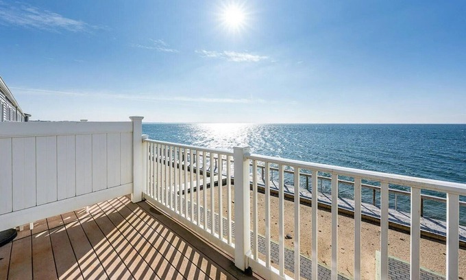 Cape Cod Condo | Cozy Waterfront 1br Condo