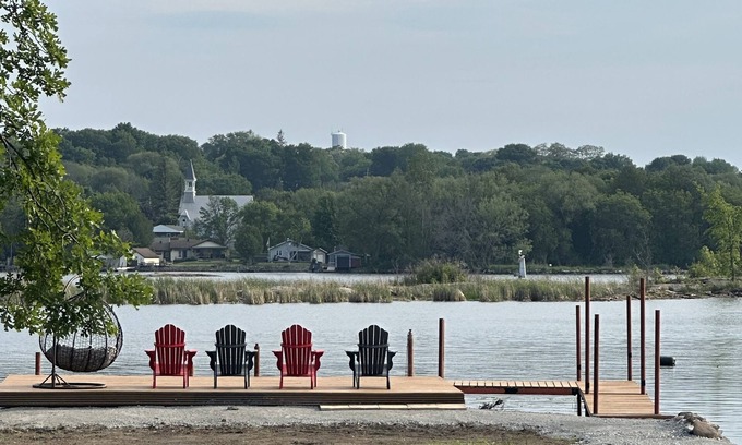 Tay Cottage | Cozy Waterfront Cottage on Georgian Bay