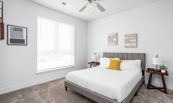 Indianapolis Apartment | CozySuites 2BR Modern Apt near the Fashion Mall