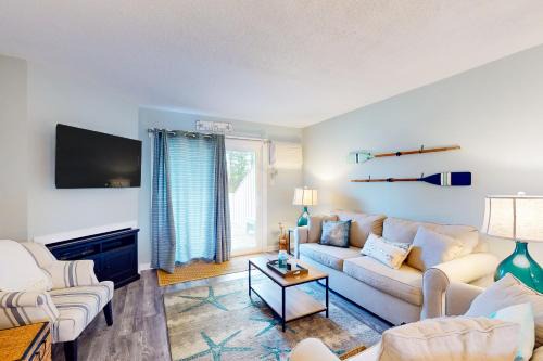 Midtown Ocean City House | Crab Cove, Unit 17