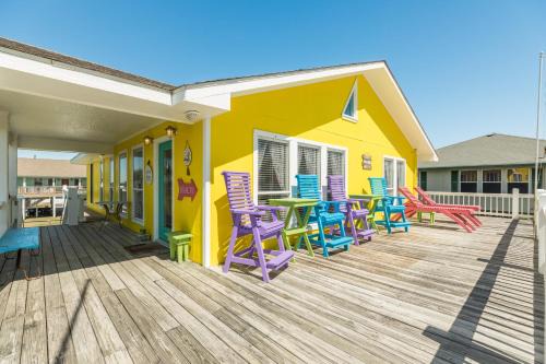 Port Bolivar House | Crabby Patty