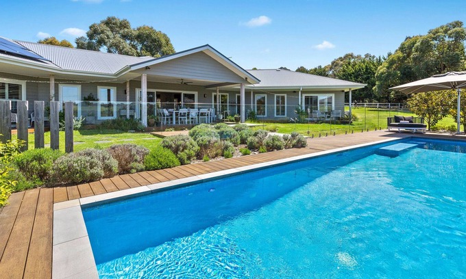 Mount Martha House | Craigie’s Hut – Luxury Accommodation on the Mornington Peninsula