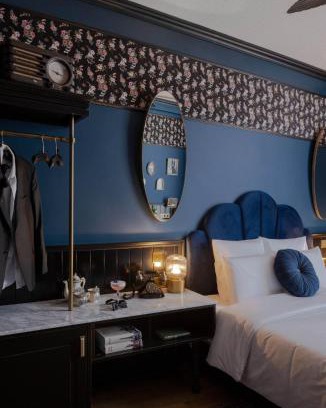 Lower Town Hotel | Craves