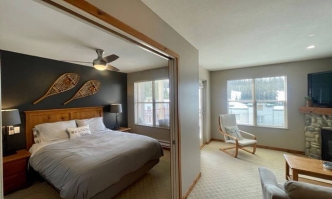 Silver Star Mountain Condo | Creekside condo close to Tube Town & skating pond, gas fireplace, full kitchen.