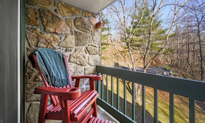Chalet Village Condo | Creekside Condo Retreat With Fireplace & Patio