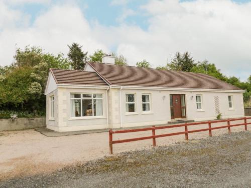 Portnablagh House | Creeslough View