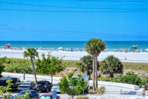 Siesta Key House | Crescent Royale 306