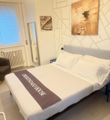 Crescenzago Apartment | Crescenzago House - Short Rent Apartments
