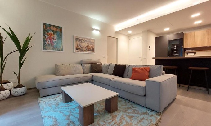 Como City Centre Apartment | Cressoni Apartment
