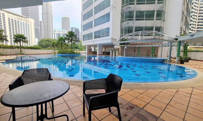 Kuala Lumpur City Centre Apartment | Crest Residence Klcc
