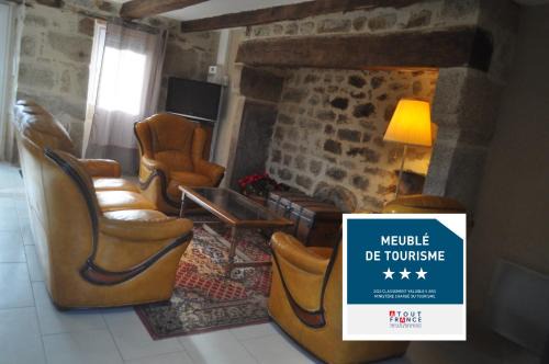Saint-Marc-a-Frongier House | Creusoé
