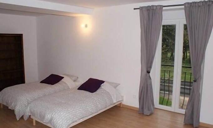 Crezilles House | Crezilles Hôtes