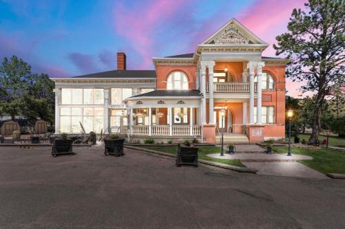 Cripple Creek Hotel | Cripple Creek Hospitality House