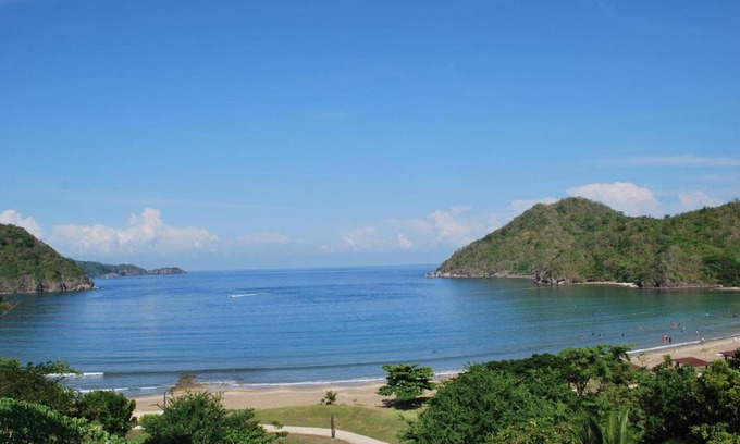 Nasugbu Apartment | CRIS VILLA at MIRANDA 411B Pico de Loro Beach Resort
