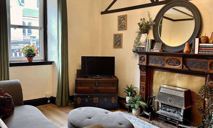 Inverness House | Criss Cross Cottage, Inverness