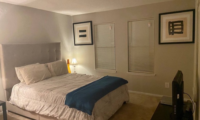Sandy Springs Apartment | CRISSIE’S HIDEAWAY