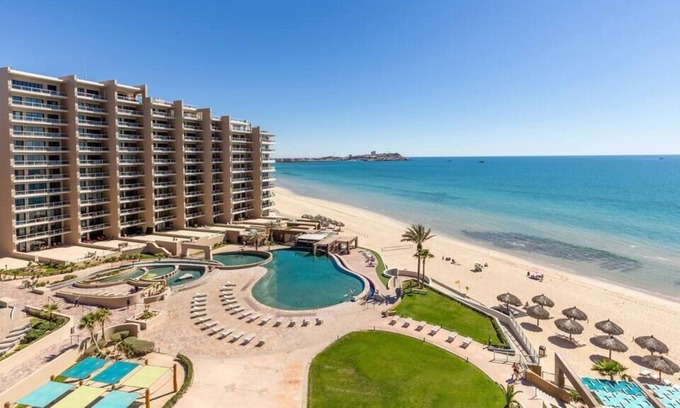 Puerto Penasco Resort | Cristal 704 Beautiful 2 Bedroom Ocean Front Las Palomas Cond, Beautiful 2 Bedroom Ocean Front Las Pa
