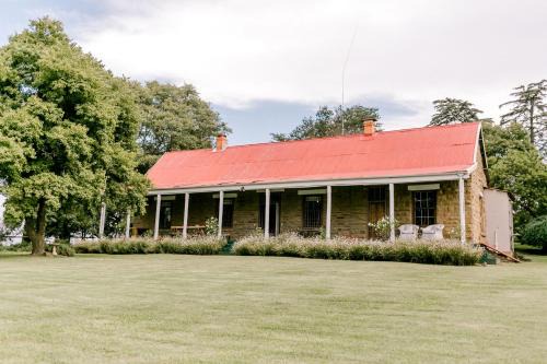Rosetta House | Crompton Cottage