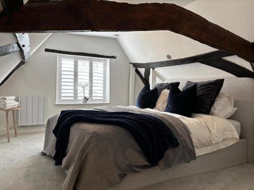 Fakenham House | Cromwell Cottage - Dog Friendly