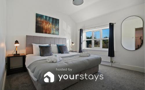 Macclesfield House | Cross Cottage by YourStays - 2 Bedroom Cottage in Macclesfield
