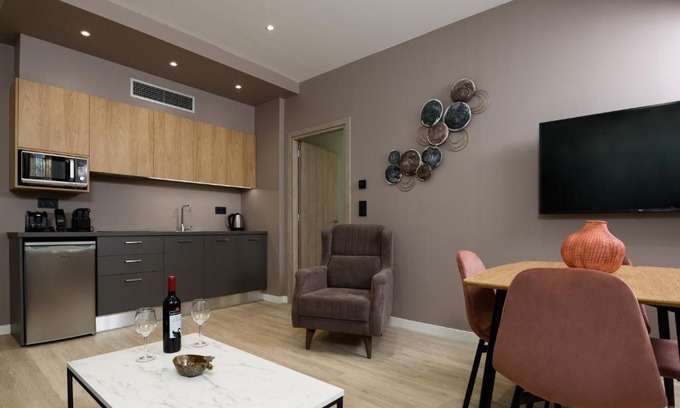 Athens City Centre Apartment | Crossroads Athens by YHA