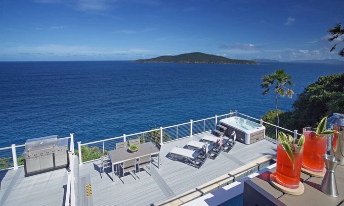 Peterborg Villa | Crosswinds Villa Gorgeous Views & Breezes, Pool