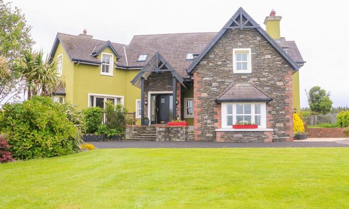 Killarney House | Croughmore West
