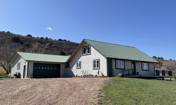 La Veta Cabin | Crow Mesa Cabin - Huajatolla Valley