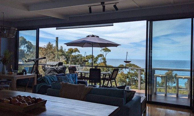 Eaglehawk Neck House | Crow's Nest - Couples Retreat