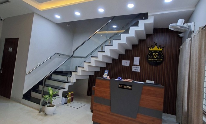 Ludhiana Hotel | Crown Classic Villa