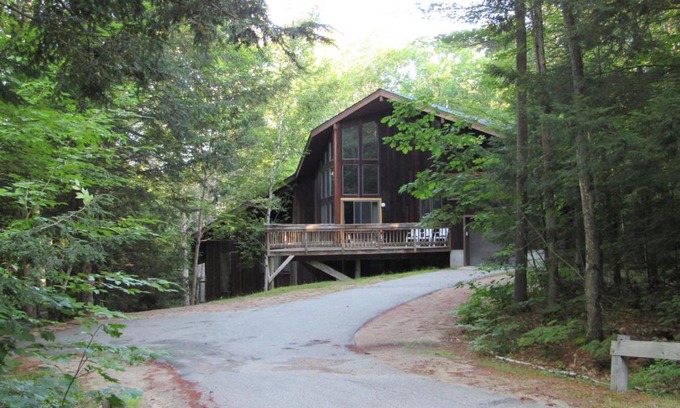 North Conway Cabin | Crown Ridge Resort