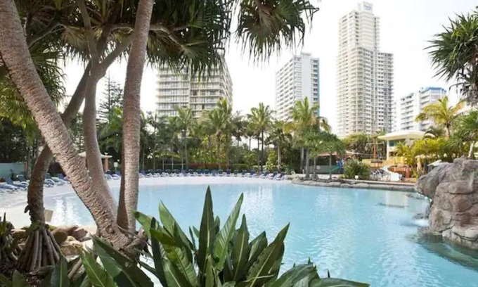 Surfers Paradise Apartment | Crown Tower by Serain Residences