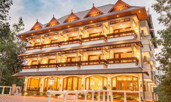 Thekkady Hotel | Crown Valley Thekkady