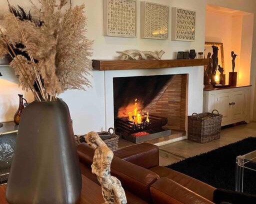 Robertson Villa | Croxley Lifestyle Farm, Robertson.