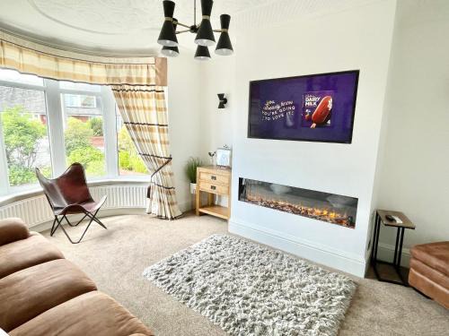 Blackpool House | Croyden villa