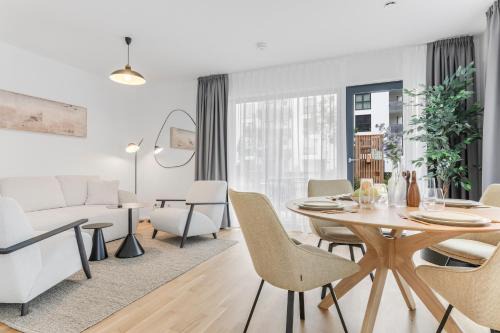 Regensburg Apartment | cruwzo I Regensburg Towers - Design Apartments