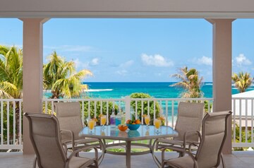 Estate Salt River Villa | Cruzan Sands Villa! BEACHFRONT! Great for Couples! Fabulous Awesome Views!