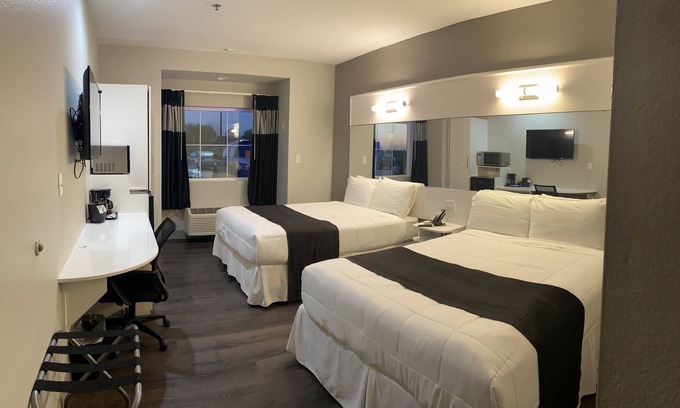 Port Arthur Hotel | Crystal Inn