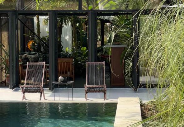Aninoasa House | Crystal Loft Garden
