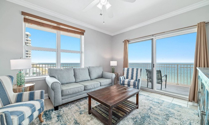 Gulf Shores Condo | Crystal Shores 701 ~ In/Outdoor Pools, Hot tub + $400 in FREE Activities Daily ~ Zoo/Parasailing +