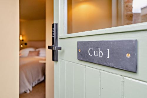 East Dean and Friston Bed & Breakfast | Cub Bedroom One
