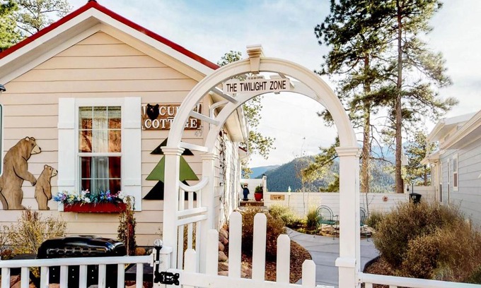 Woodland Park House | Cub Cottage