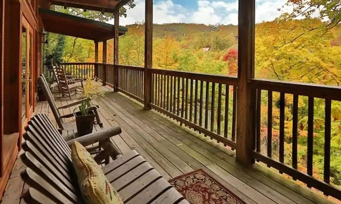 Chalet Village Cabin | Cubby Bear Cabin has something for everyone!
