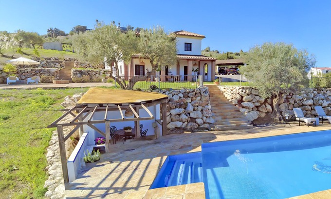 Coin Cottage | Cubo's Casa Rural Pulpito/air conditioning/free wifi/private pool