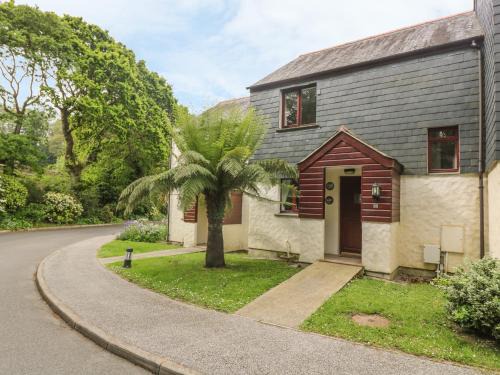 Falmouth House | Cuckoo's Cottage