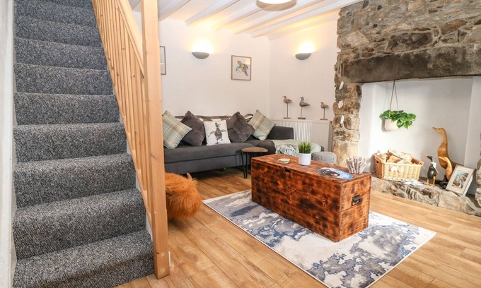 Llithfaen Cottage | CUDFAN FACH, family friendly, character holiday cottage in Llithfaen