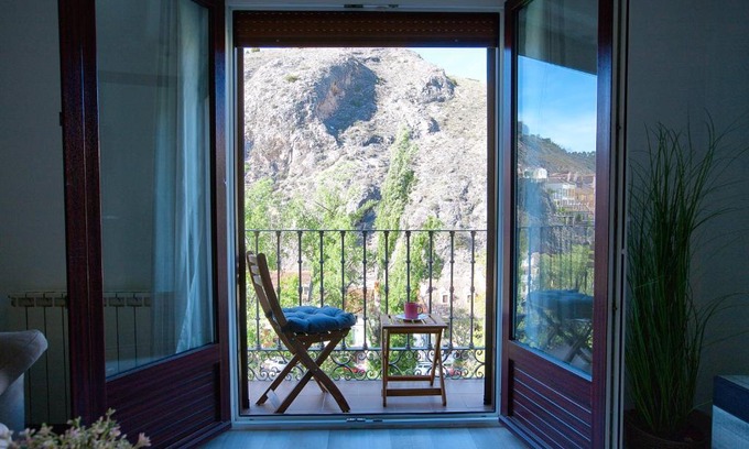 Old Town Apartment | Cuencaloft Encanto Del Jucar