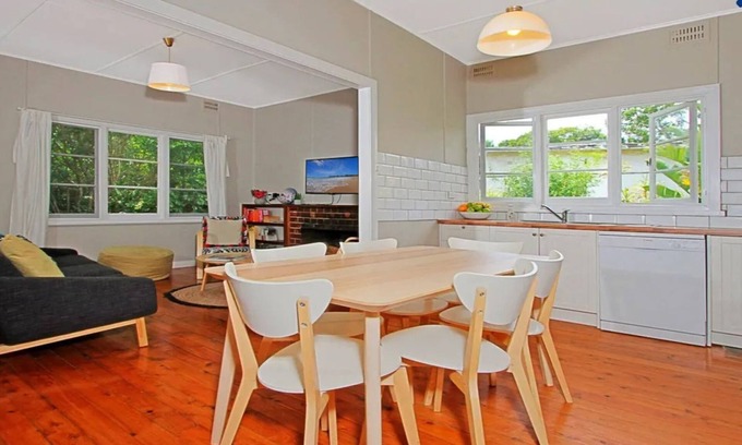 Culburra Beach Cottage | Culburra Sands – cosy cottage
