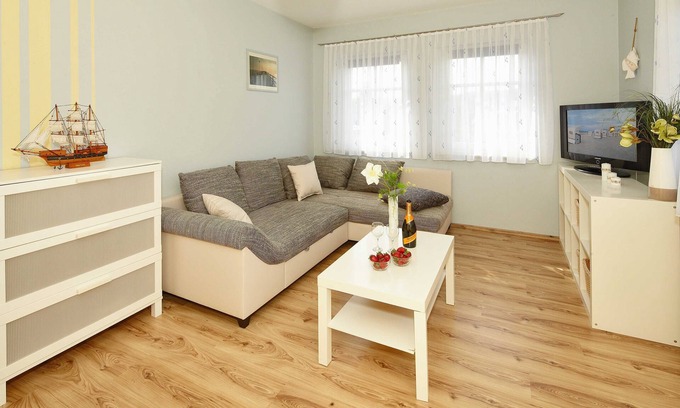 Ahlbeck Apartment | Curr. DG3 - Uns Hüsung